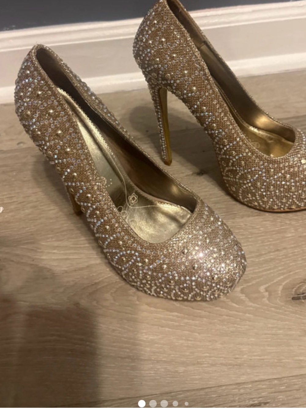 Sparkling Gold Crystal Embellished High Heel Pumps